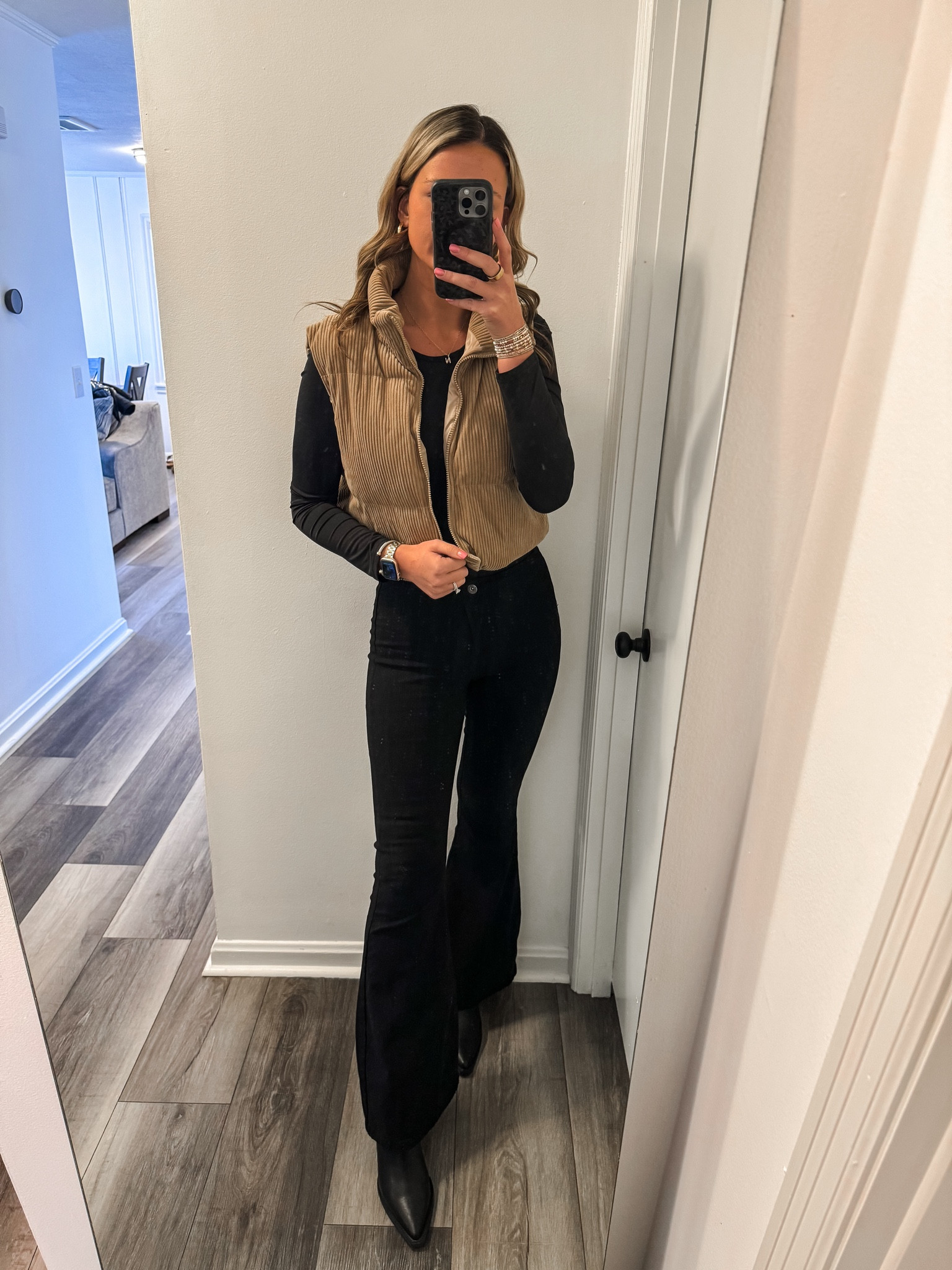 Monday work fit 🖤 #shein #amazon #flare #black #vest 

#LTKfindsunder100 #LTKstyletip #LTKfindsunder50