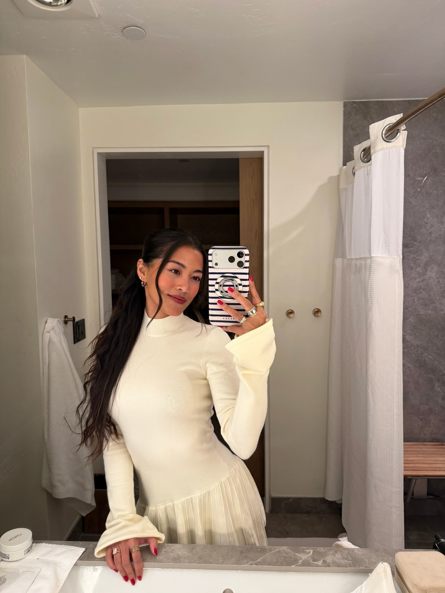 Cutest simple short dress fo a day out! 

#LTKOver40 #LTKPetite #LTKgrwm