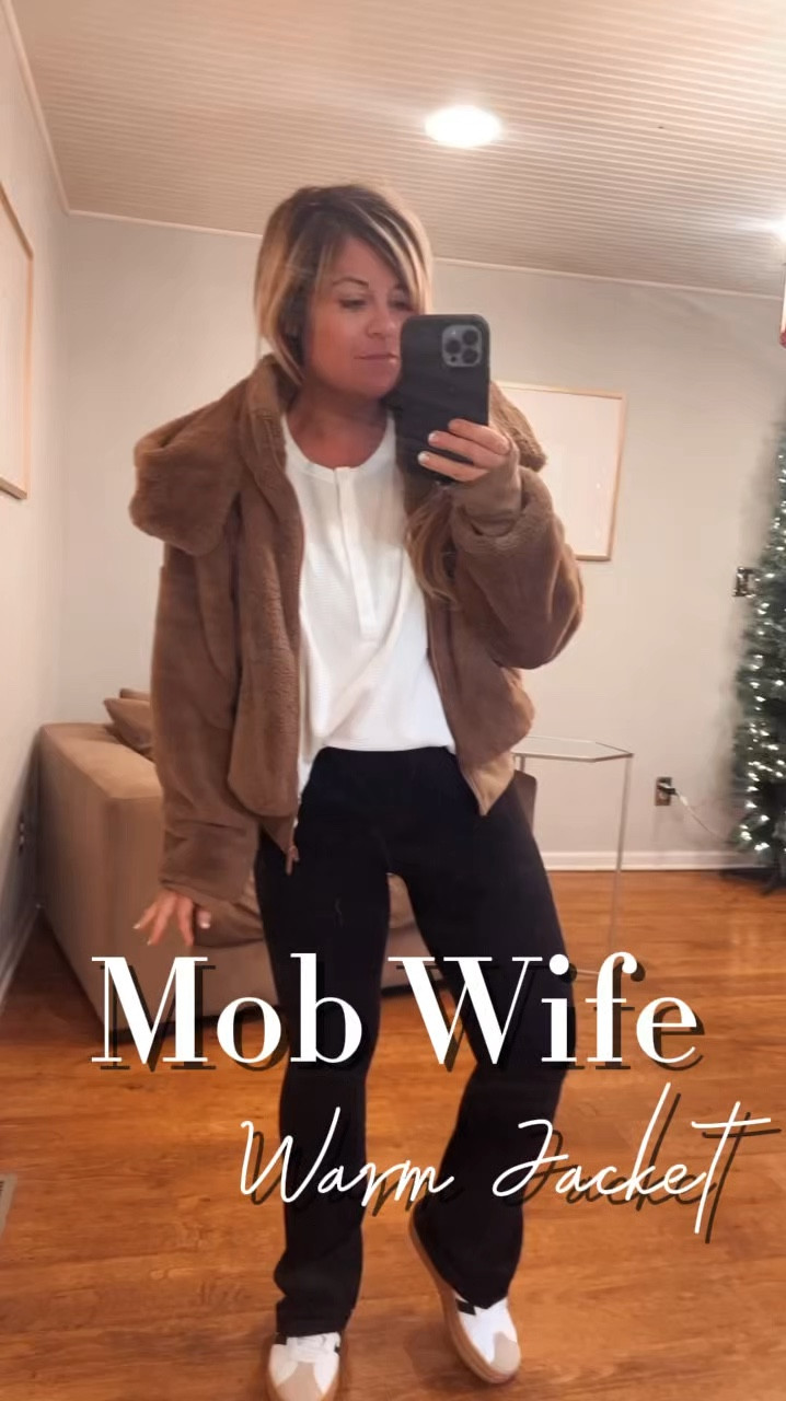 My favorite warm jacket! I’m literally an outdoor exerciser and wear this everyday and get compliments every where I go! 

It’s legit warm and so stylish! I love it!!! It’s half off!!! I’m grabbing the camel!!! To match all my Uggs! So stylish but casual!!! Grab it! It’s sells out almost every year!!!! 

#LTKSaleAlert #LTKCyberWeek #LTKGiftGuide