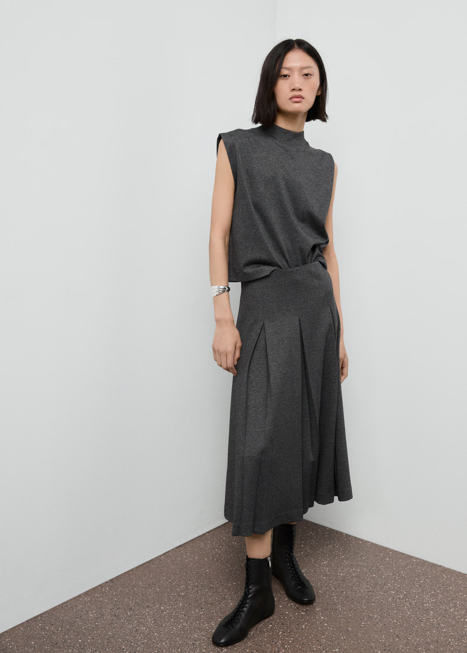 Pleated A-line skirt - Women | MANGO United Kingdom | MANGO (UK)