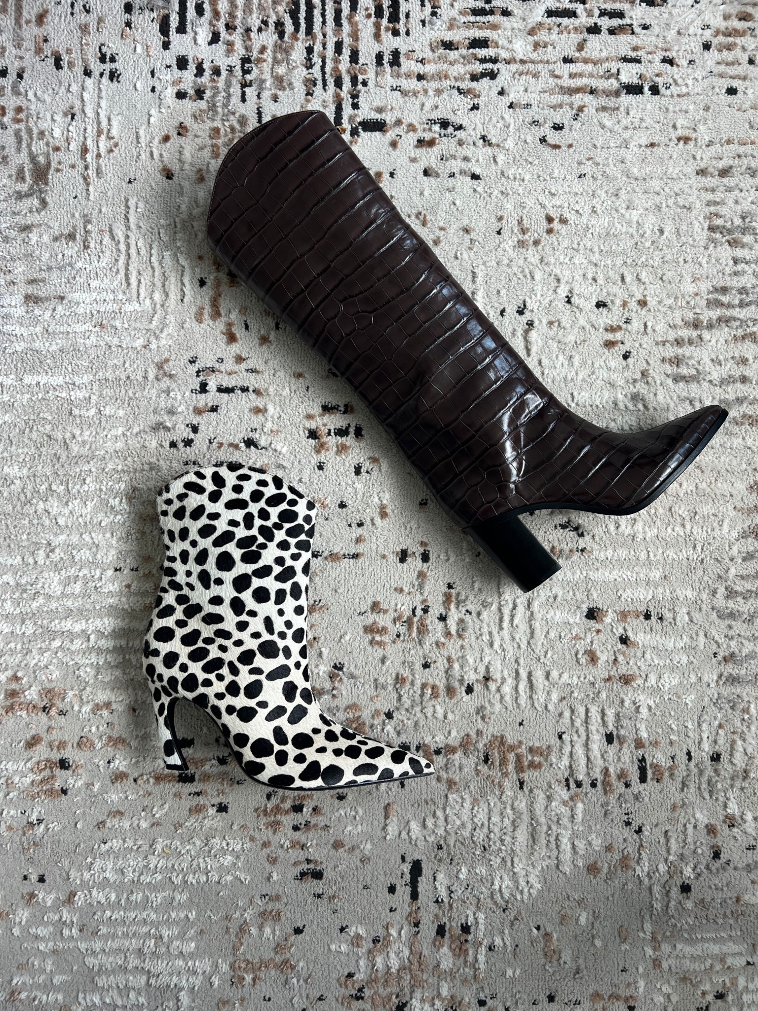 BOOT HAUL 🤌🏽👢

Which boot is your fave?! I’m in love with both, and I’m happy to rekindle my boot romance with the @schutz Maryana Boot. #boots #schutz 

#LTKSeasonal #LTKStyleTip #LTKWorkwear