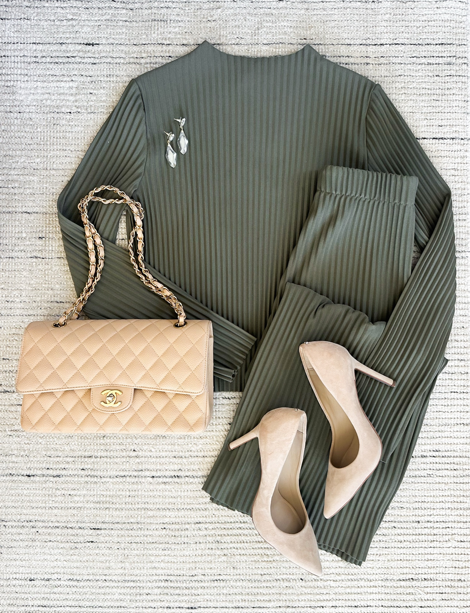 Winter workwear with plisse mockneck and wide leg pant paired with pumps and accessories for a classic look. 

#LTKStyleTip #LTKWorkwear #LTKSeasonal