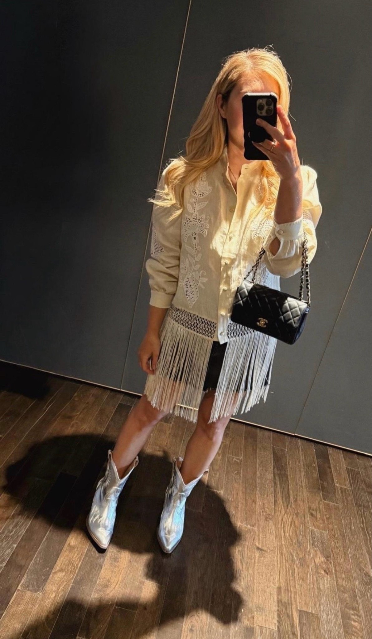 Country concert inspo (boots are from Amazon!!)