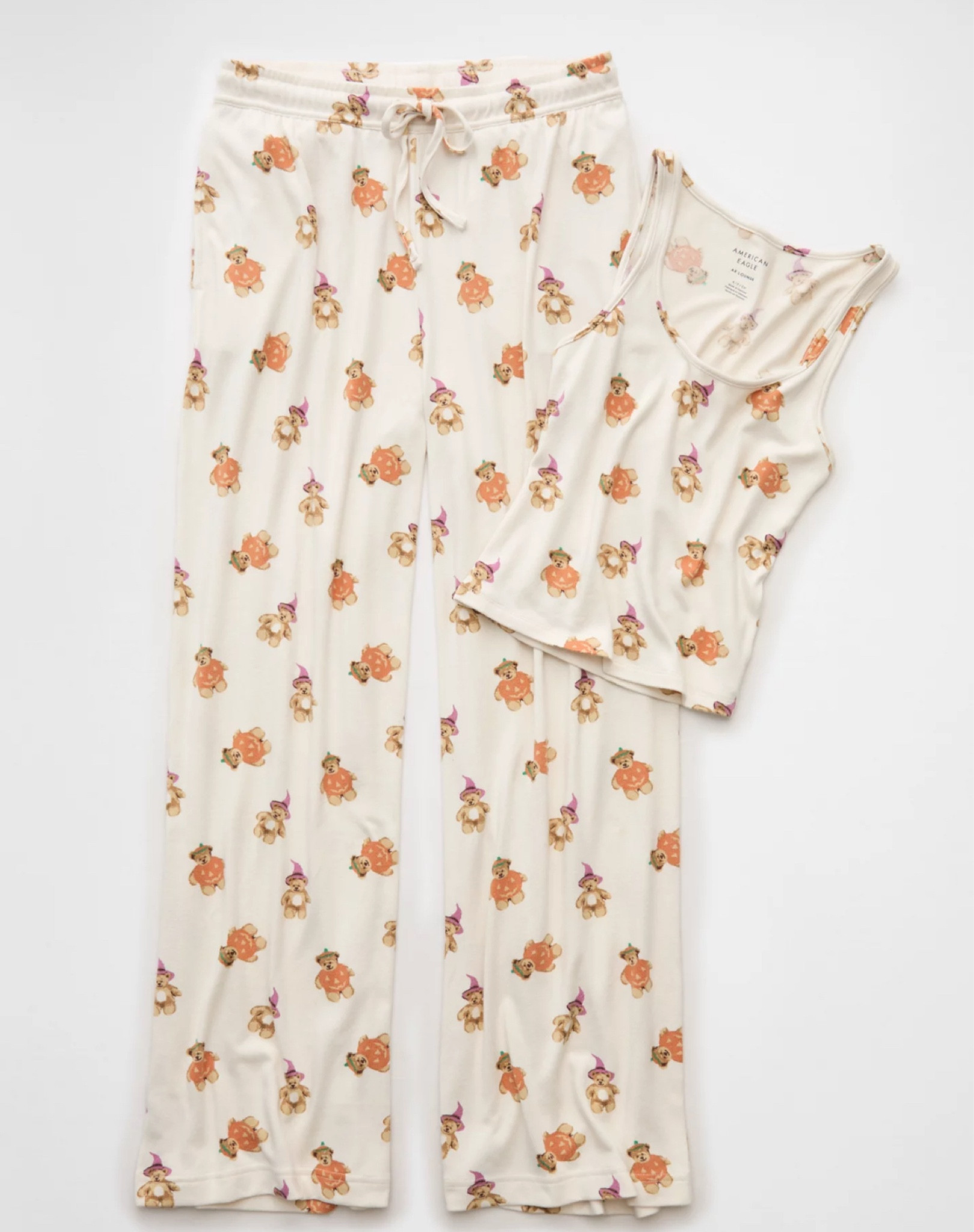 Halloween jammies

#LTKcanada #LTKstyletip #LTKgiftguide