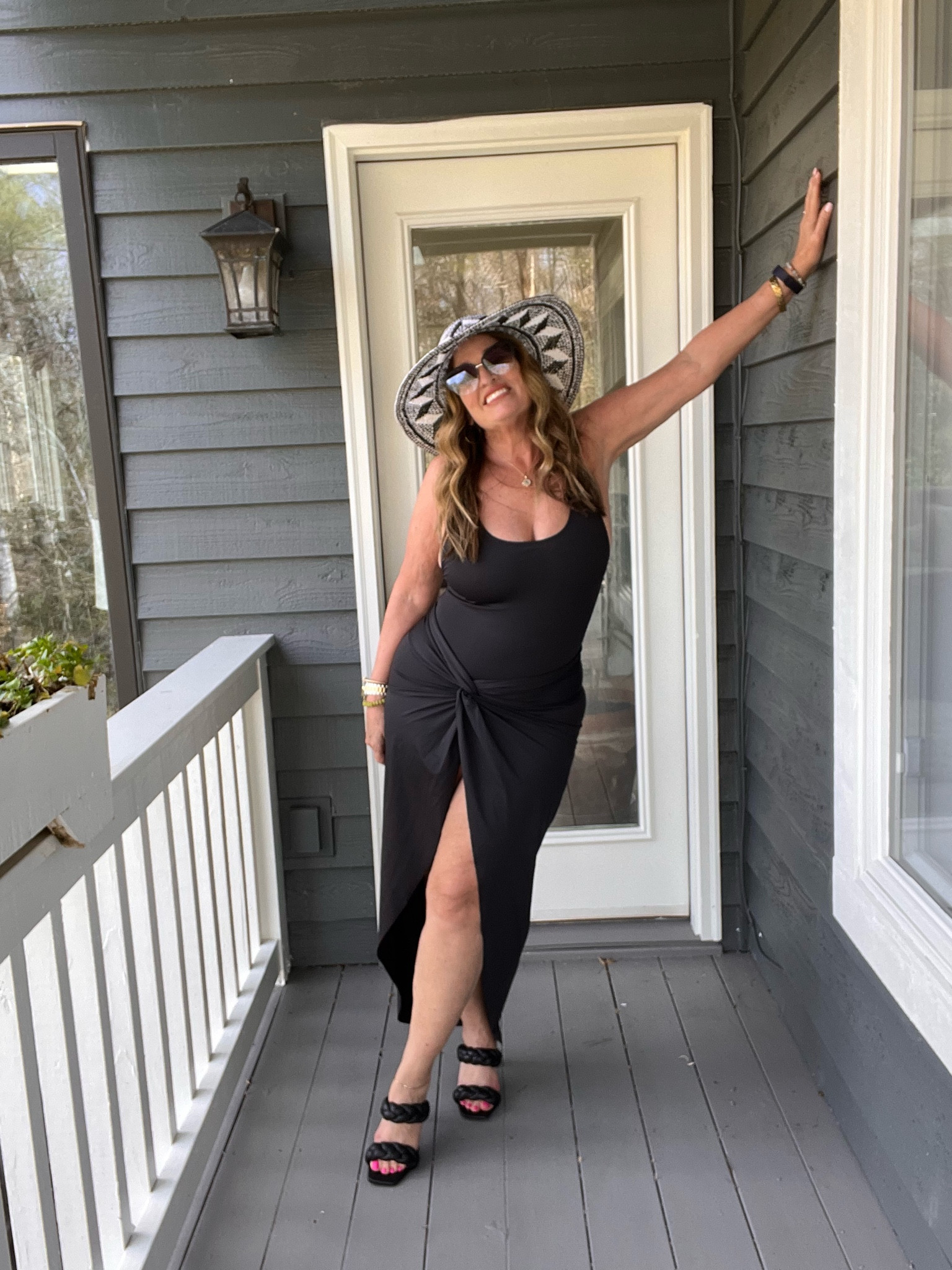 A classic black onyx 🖤one piece and matching sarong by @skims.  This look can take you to beach and be styled dressy for night. 
The beautiful swimsuit is available in many colors.


https://link.skims.com/rggpdakn


A classic, now elevated. This signature silhouette features deep scoop neck and back, fully adjustable straps, and medium back coverage and is the perfect base to build your swim look. It Fits true to size.

#LTKFind #LTKcurves #LTKswim