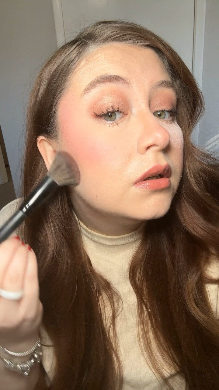 Trying out the new Huda Beauty easy bake powder in shade cherry blossom cake.
This is perfect if you have pink/peach undertones or if you love a pink aesthetic.
This is light weight and flawless on your skin! 
I really like how this looks🌸🤍

#LTKstyletip #LTKMostLoved #LTKbeauty