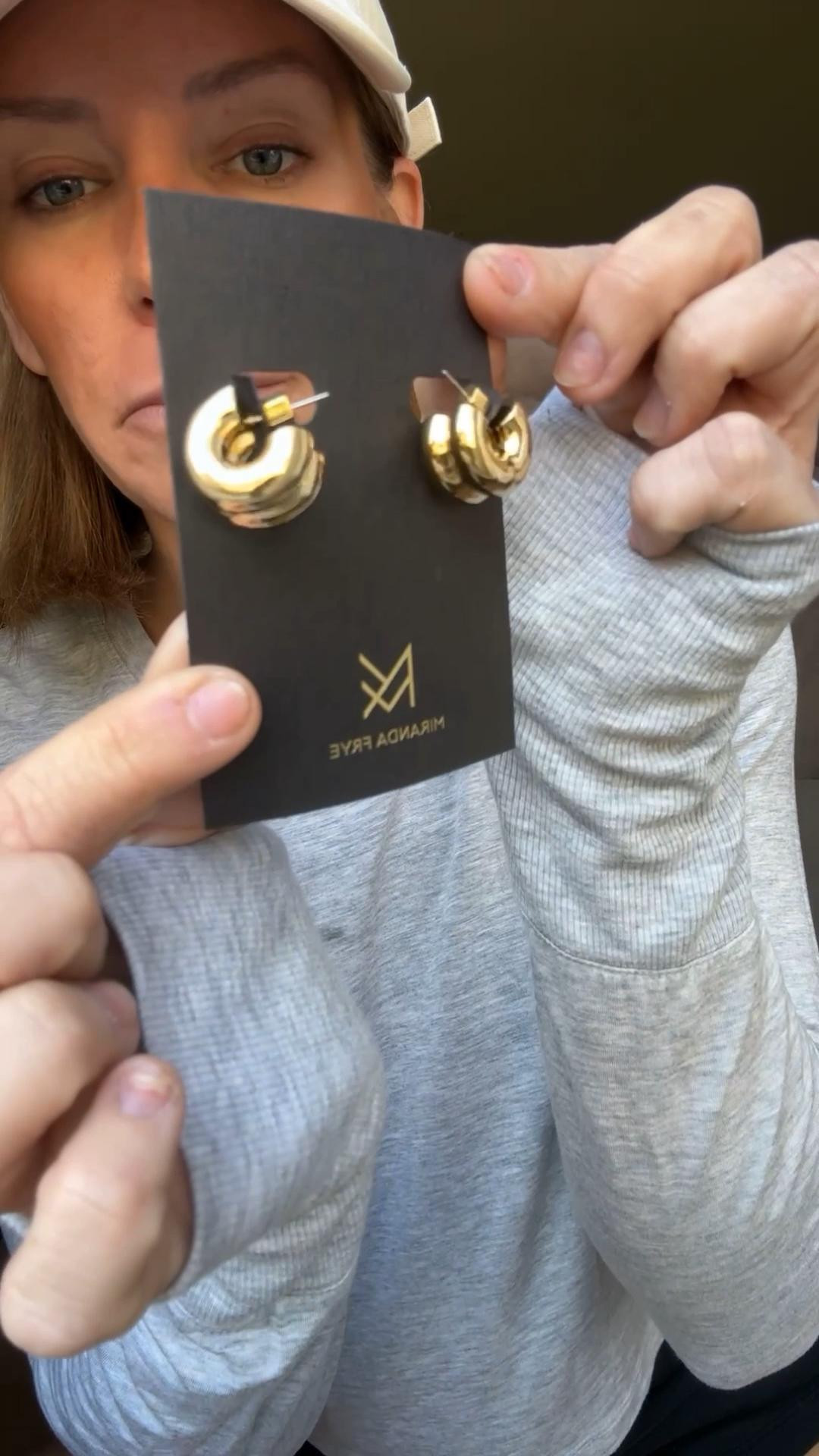 Use code Lola20 for 20% my favorite jewelry from @mirandafrye! 