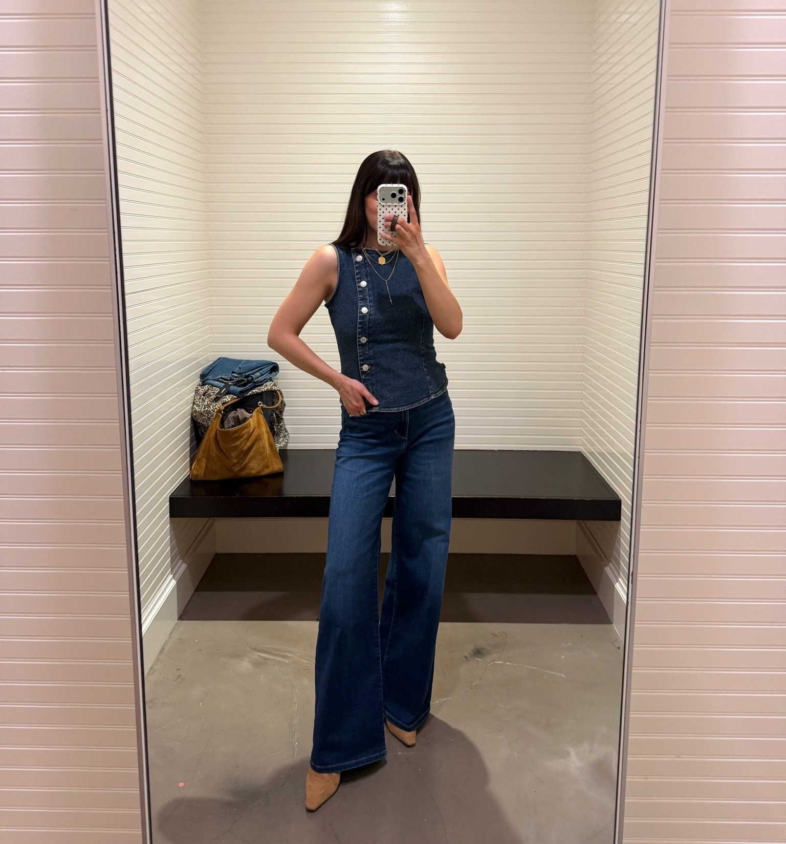 Express haul! @Express 
Wearing xs tops 
S dress 
2s black flares (size up in this wash, no stretch) & 0s in denim flares 

Petite and toddler mom friendly fall outfits