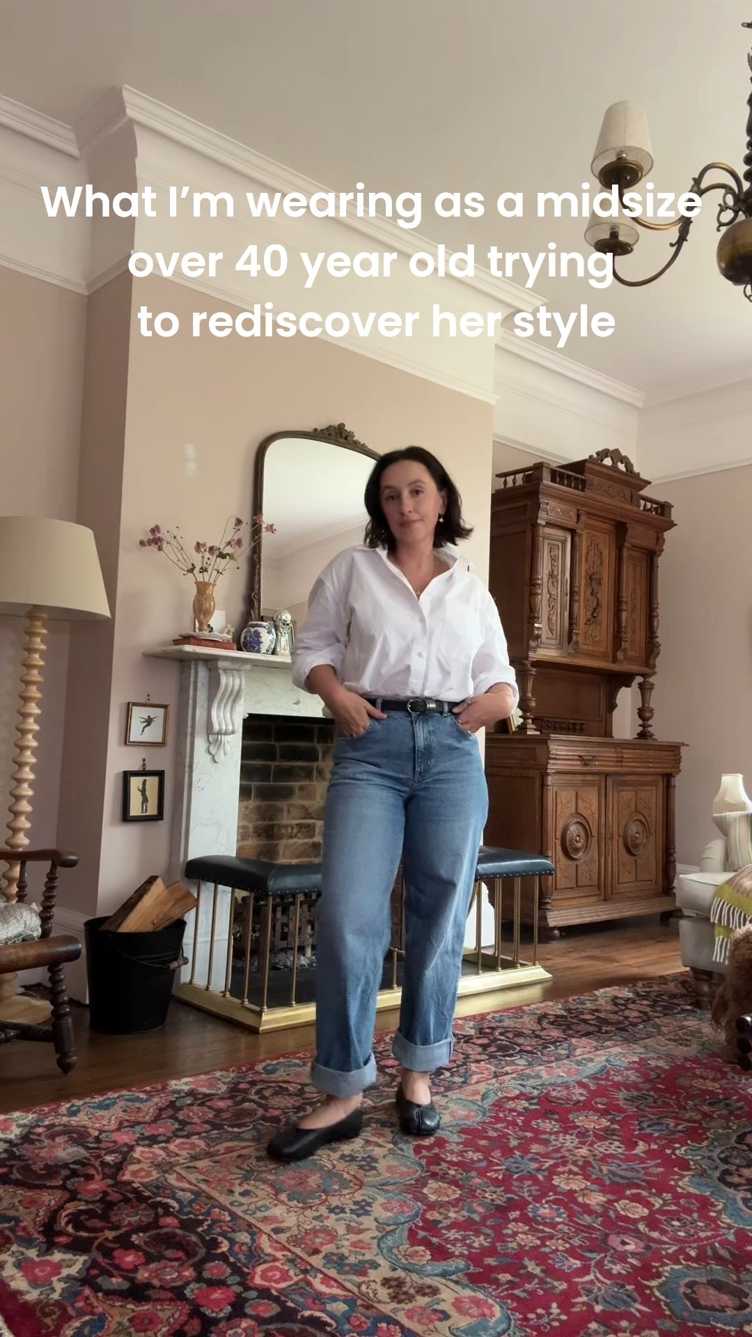 Easy to wear casual autumn midsize outfit 

White shirt
Straight leg jeans
Black belt
Black shoulder bag
Trench coat 


#LTKmidsize #LTKuk #LTKautumn