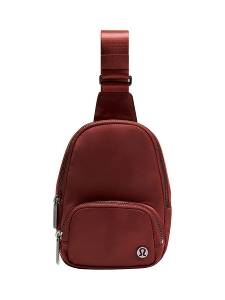 Everywhere Sling Bag Small 2L | Lululemon (US)