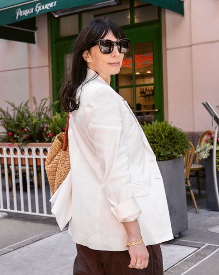 A white blazer is the newest summer essential I just added to my wardrobe. This versatile piece from J.Crew is perfect! 😍 Drape over a dress or pair with linen pants or jeans for an evening out. (sizing and all outfit details linked) # injcrew # ad # sponsored


#LTKTravel #LTKStyleTip #LTKOver40