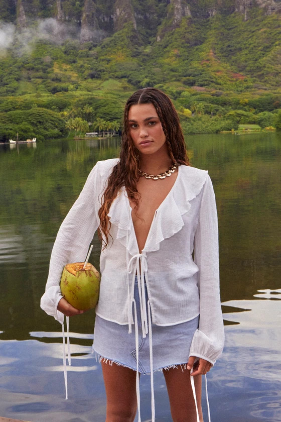 Sweetest Icon Light Wash 90s High-Rise Denim Mini Skirt | Lulus