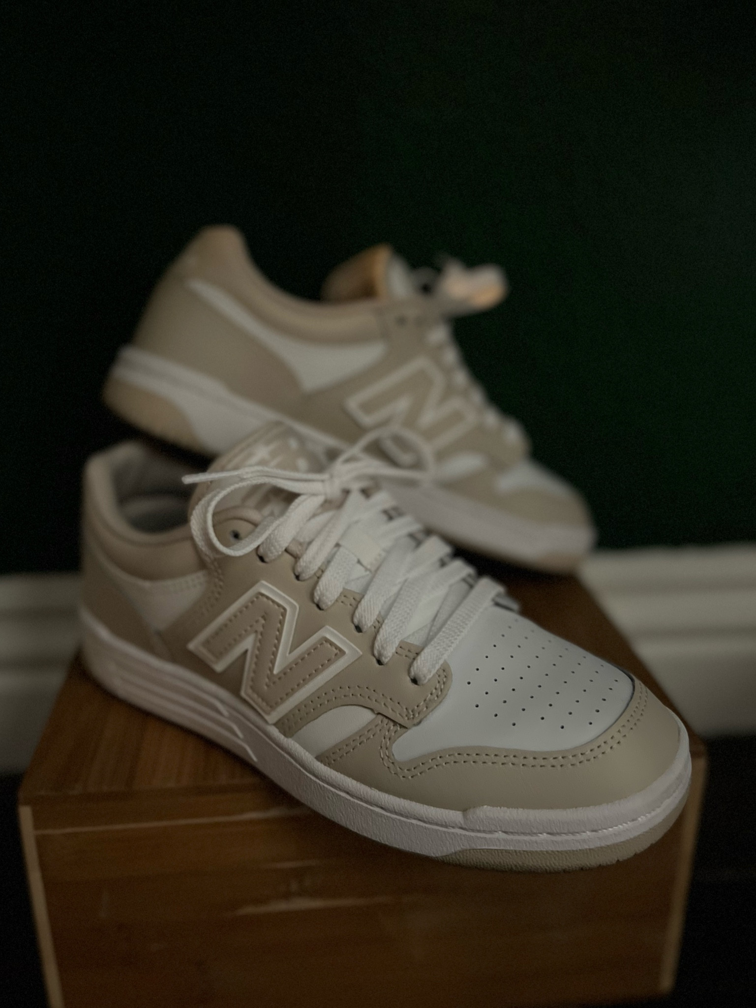 New balance 480 white and tan shoes

#LTKActive #LTKTravel #LTKShoeCrush