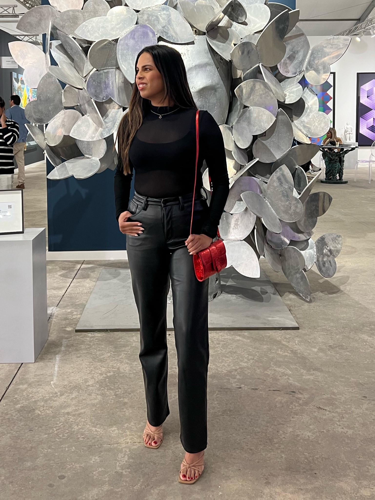 Black with pops of red

#LTKfindsunder100 #LTKstyletip #LTKfindsunder50