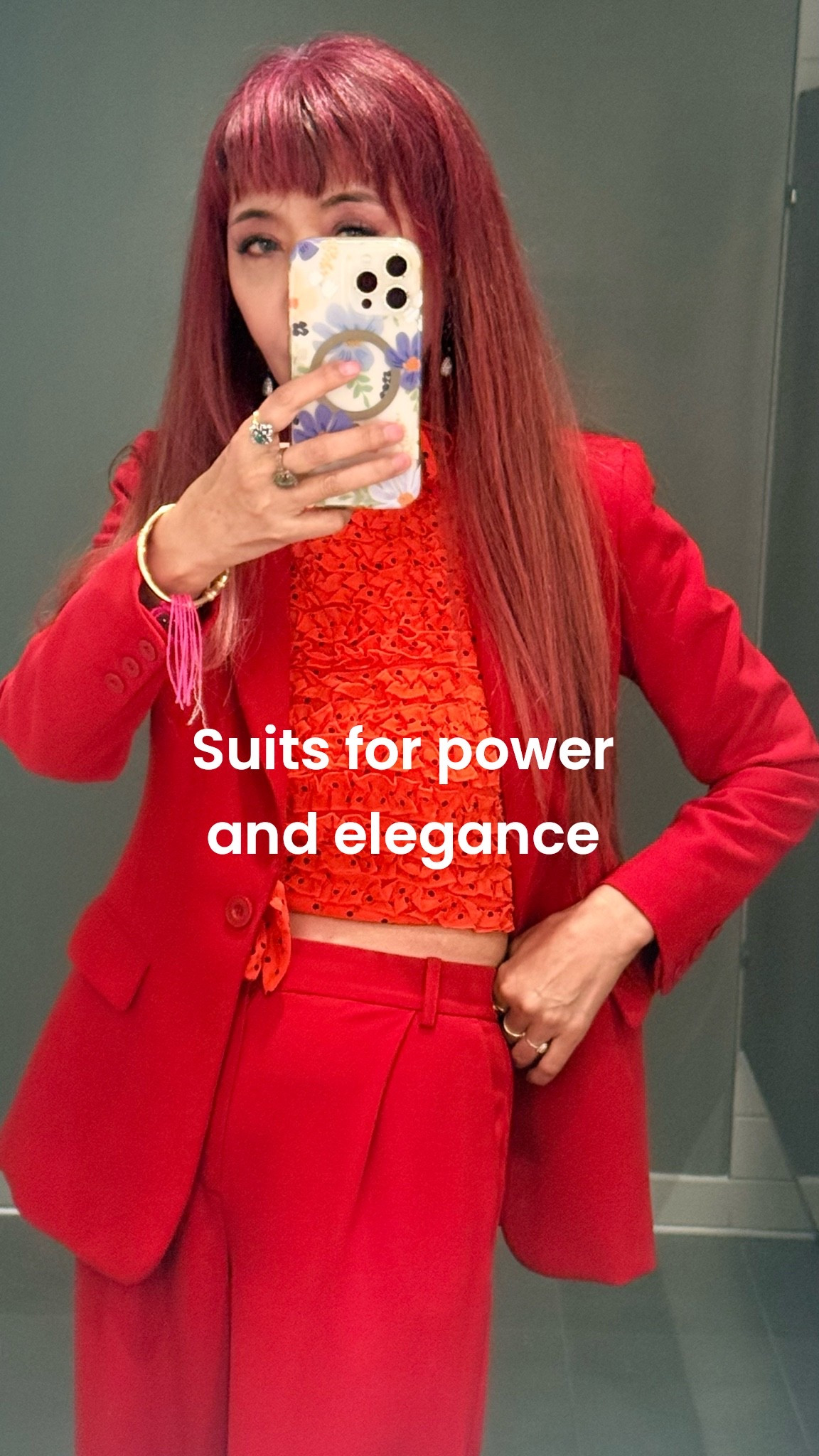 Are you rushed in the morning? Still want to have a put together look; Business suits are the best. The best time saving and powerful elegant look #womensuits #timesaver

#LTKootd