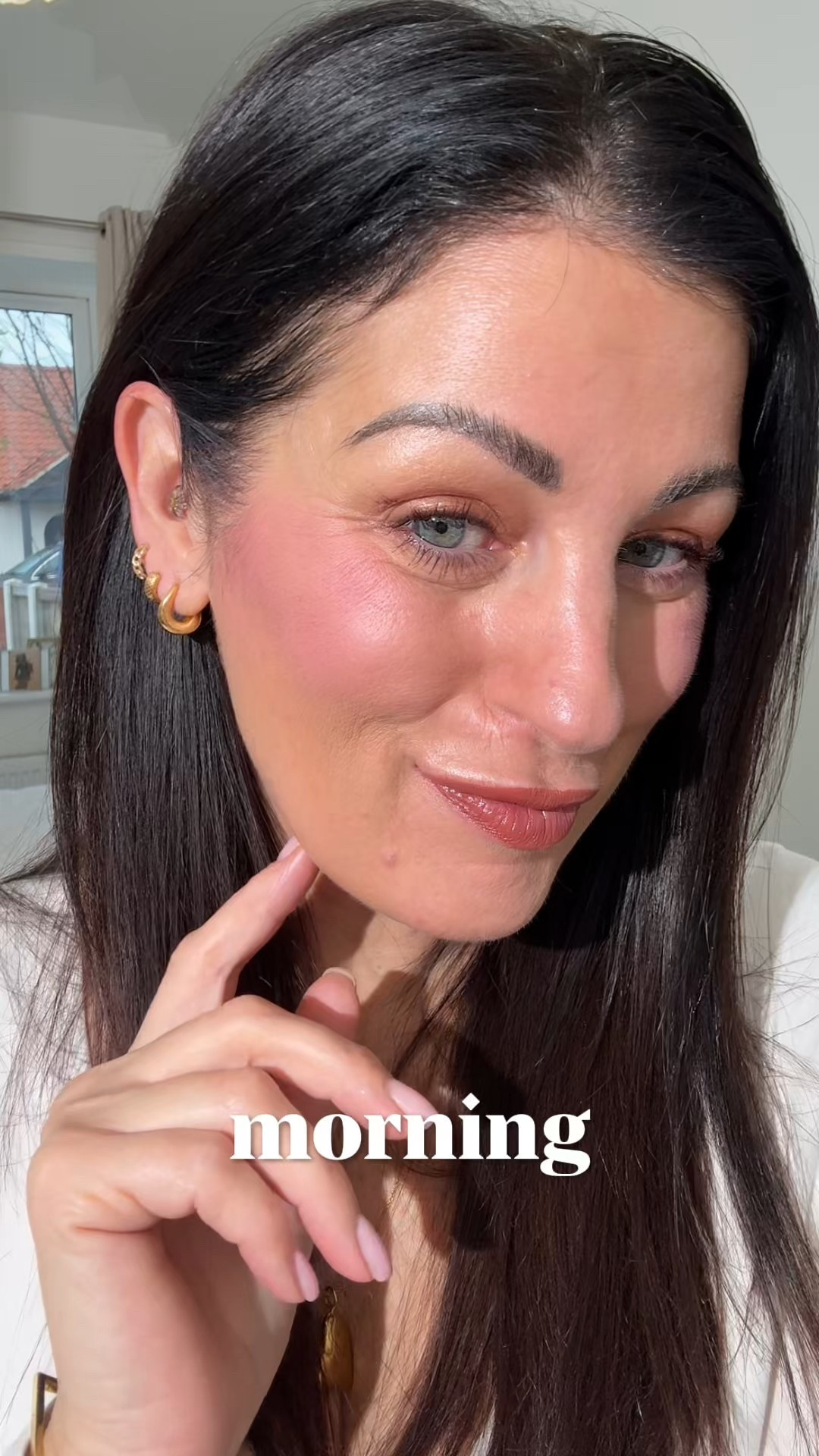 Morning make up routine 💖

My quick easy evryday makeup up routine as a mid forties mum of two getting ready for school runs and work.

#LTKmakeup 

#LTKbeauty #LTKmidsize