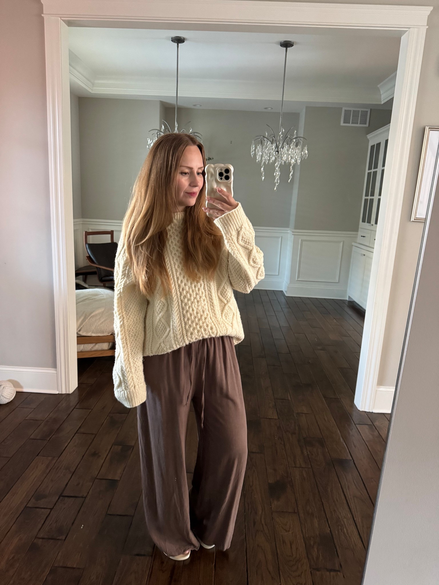 Cozy outfit for a cozy soup party night 👌🏻

Fall outfit, Autumn style, cozy sweater, vintage, linen, cable sweater

#LTKParties #LTKSeasonal