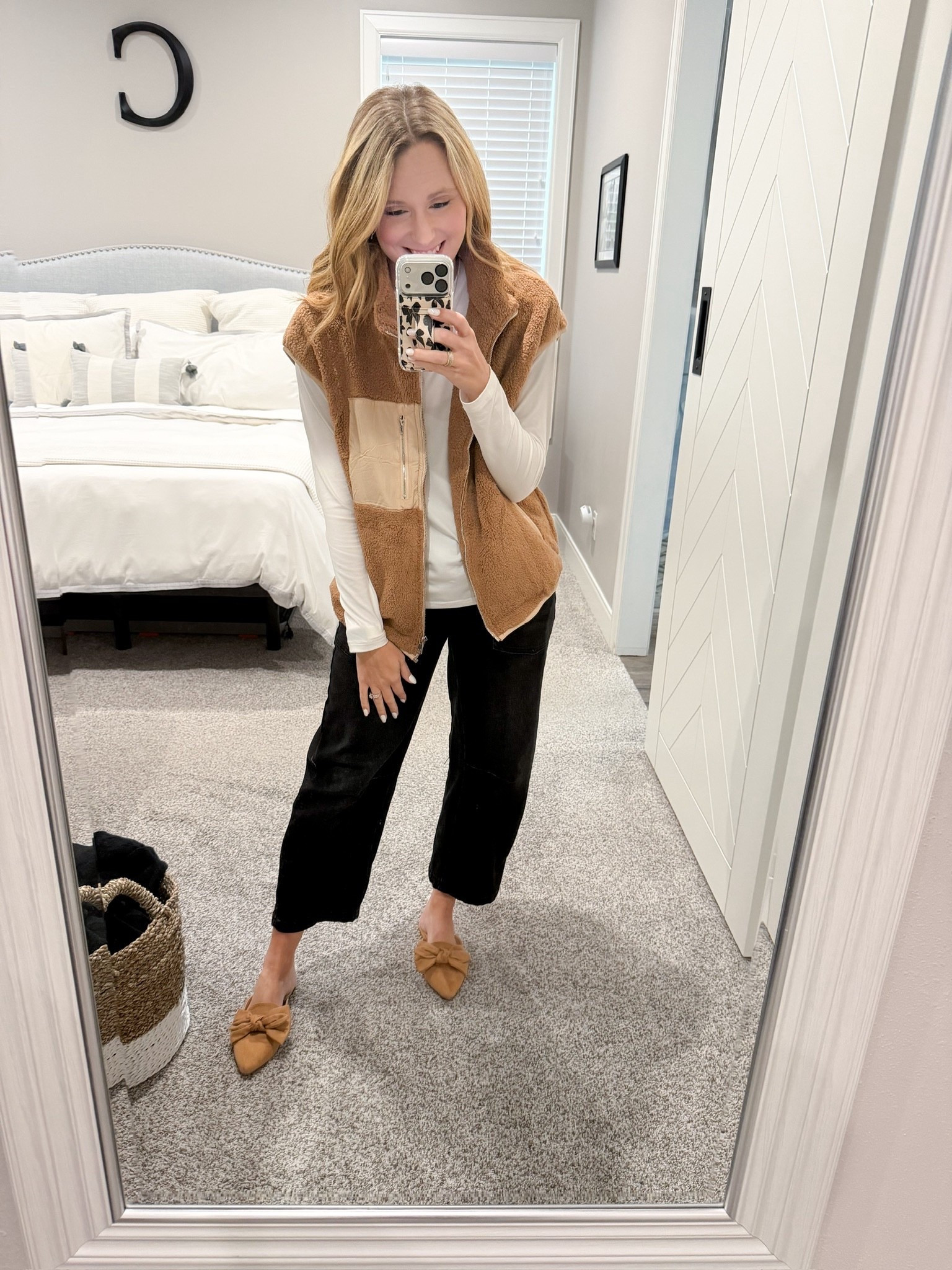 Style this vest a little dressier like I did here with some black pants &  bow mules or go for a casual look paired with denim.

//
Vests


#LTKootd #LTKFindsUnder50