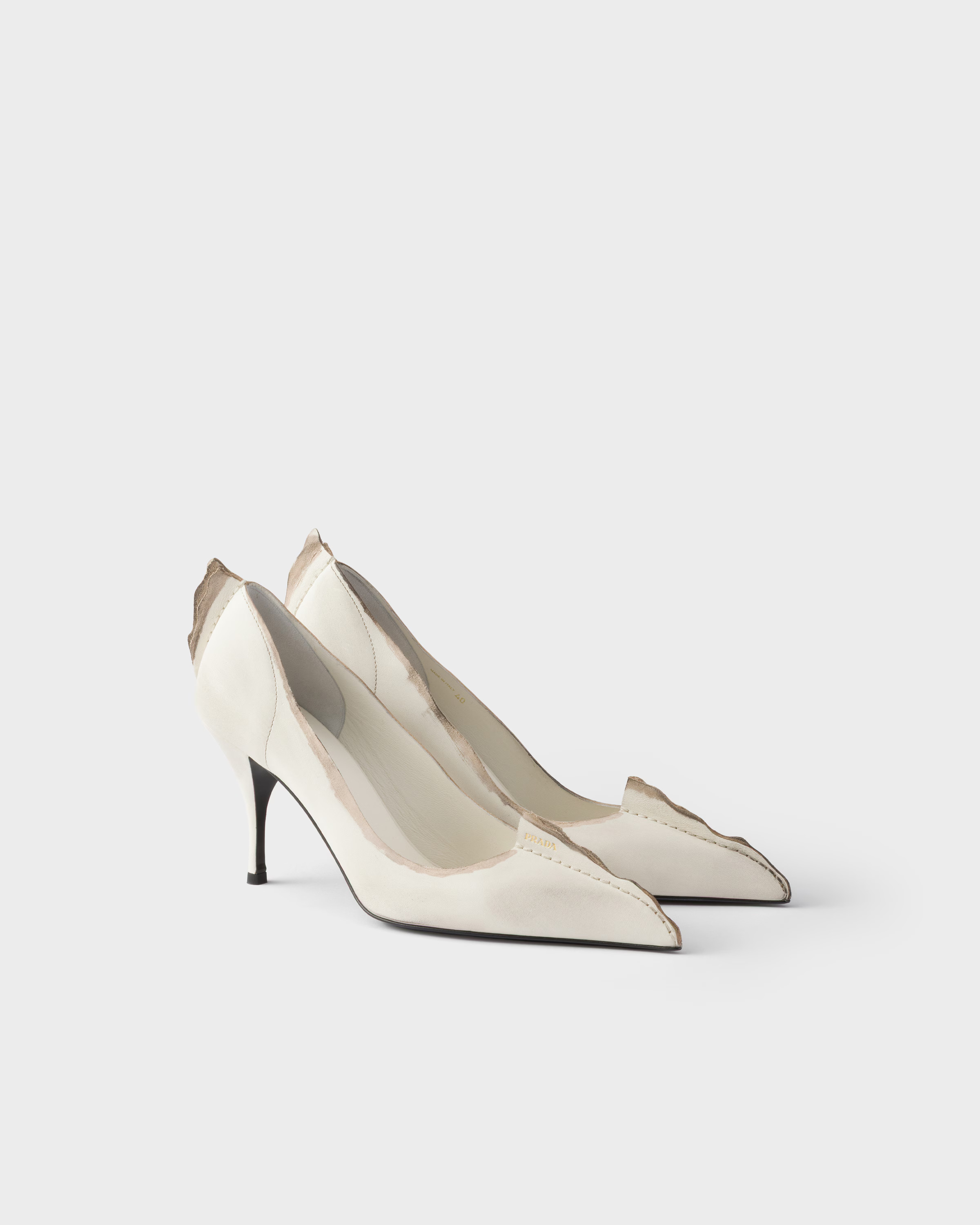 Pumps aus antikem Leder | Prada DE