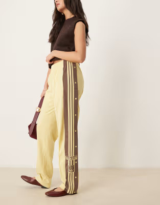 adidas Originals Adibreak track pants in yellow and brown | ASOS | ASOS (Global)