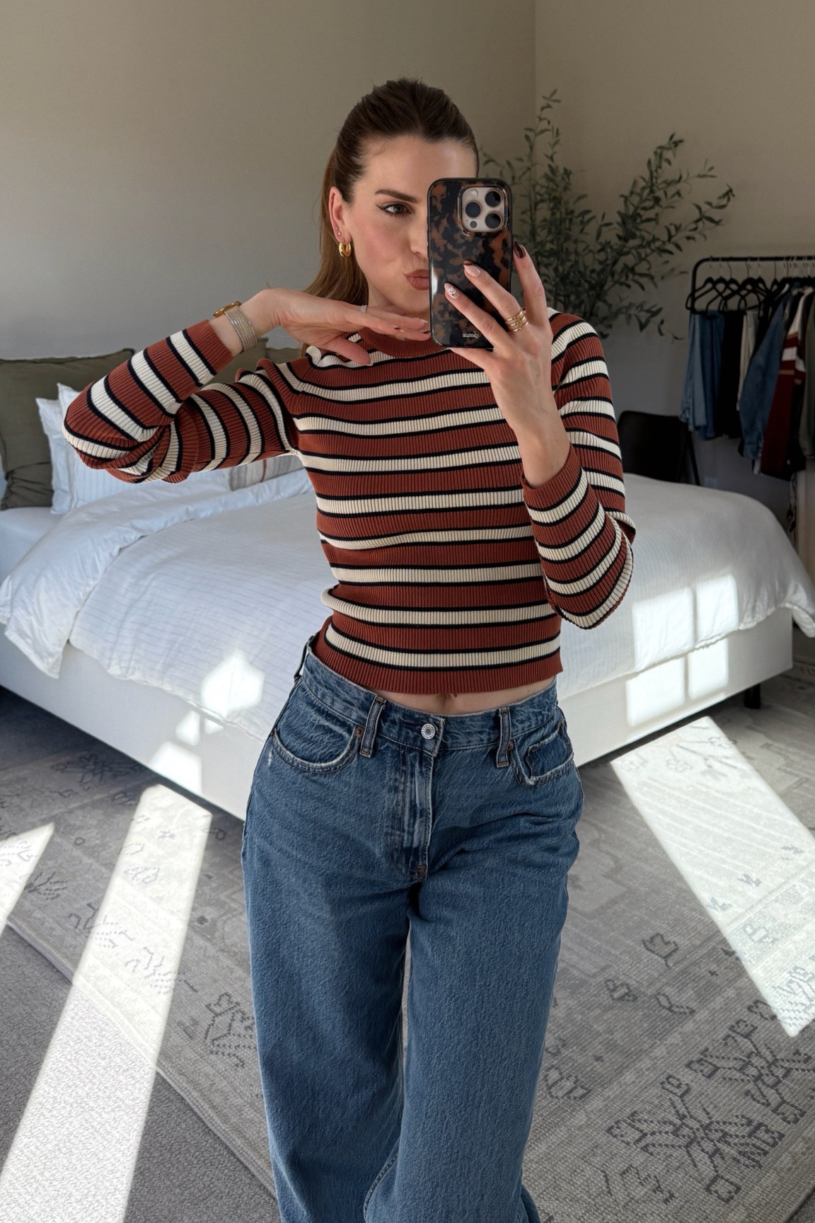 The top is giving FALL. Wearing size small

#LTKSeasonal #LTKFindsUnder100 #LTKFindsUnder50