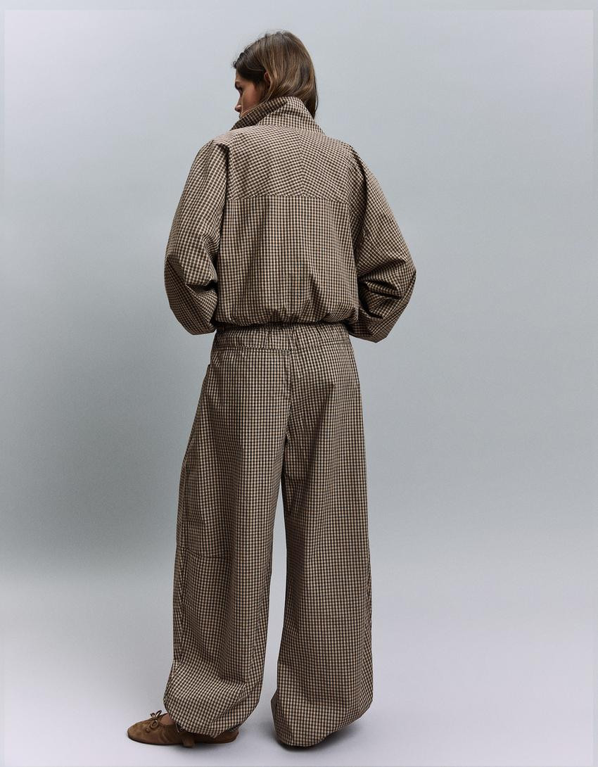 Checked parachute trousers - Women | Bershka UK