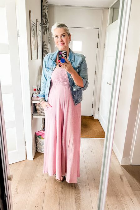 Ootd -Saturday. The comfiest dusty pink jumpsuit by Free People and an old, stretchy denim jacket. Vegan Birkenstock sandals. 



#LTKover40 #LTKeurope #LTKstyletip