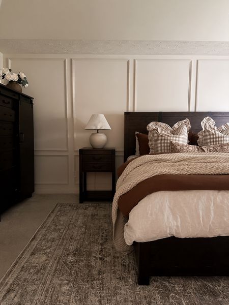 Master bedroom refresh!

Bedroom rug, bedding, master bedroom, ruffle pillows

#LTKHome