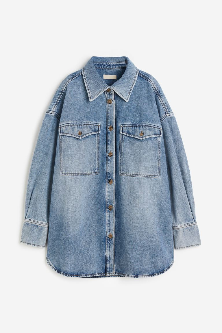 Oversized denim shirt | H&M (UK, MY, IN, SG, PH, TW, HK)