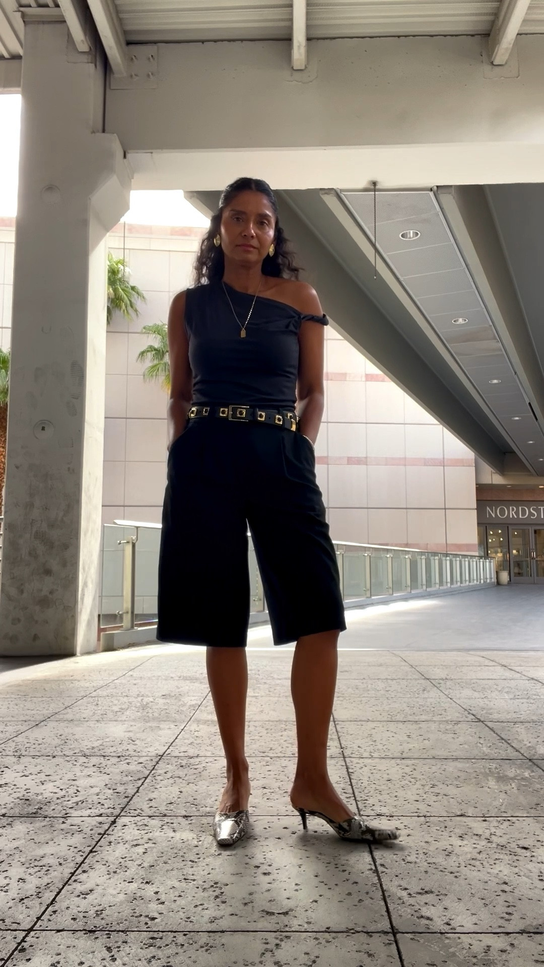 Friday classic work wear look! Shorts are old and top. Belt new. 