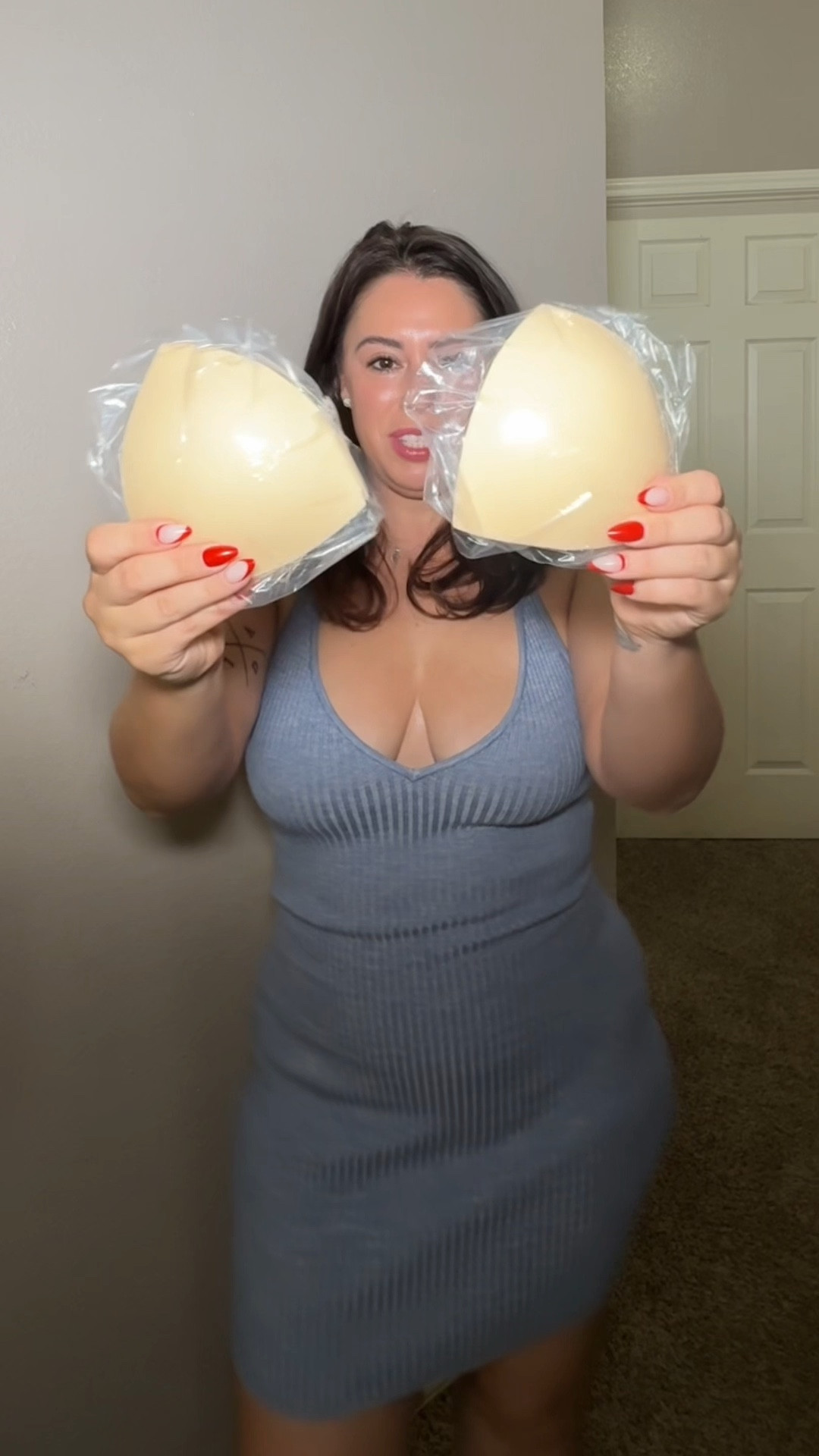 #ad 
@barebyreva #barebyreva

Wish your curves had a little oomph? 😉

Meet Bare’s best-selling Light Boost Inserts — your secret to the perfect fit every time.
Because every outfit deserves to look and feel amazing. ✨

With Bare, you can skip the bra while still getting that supported, confident look we all love. 💕

Trust me, these are a total game changer!
👉 Grab yours now and thank me later! 

#ConfidenceBoost #OOTDReady #StyleHack #BareEssentials