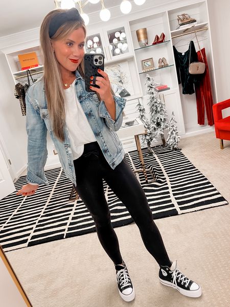 Best denim jacket ever. Code SIGNATURE for 40% off. Runs TTS. I’m wearing a small.