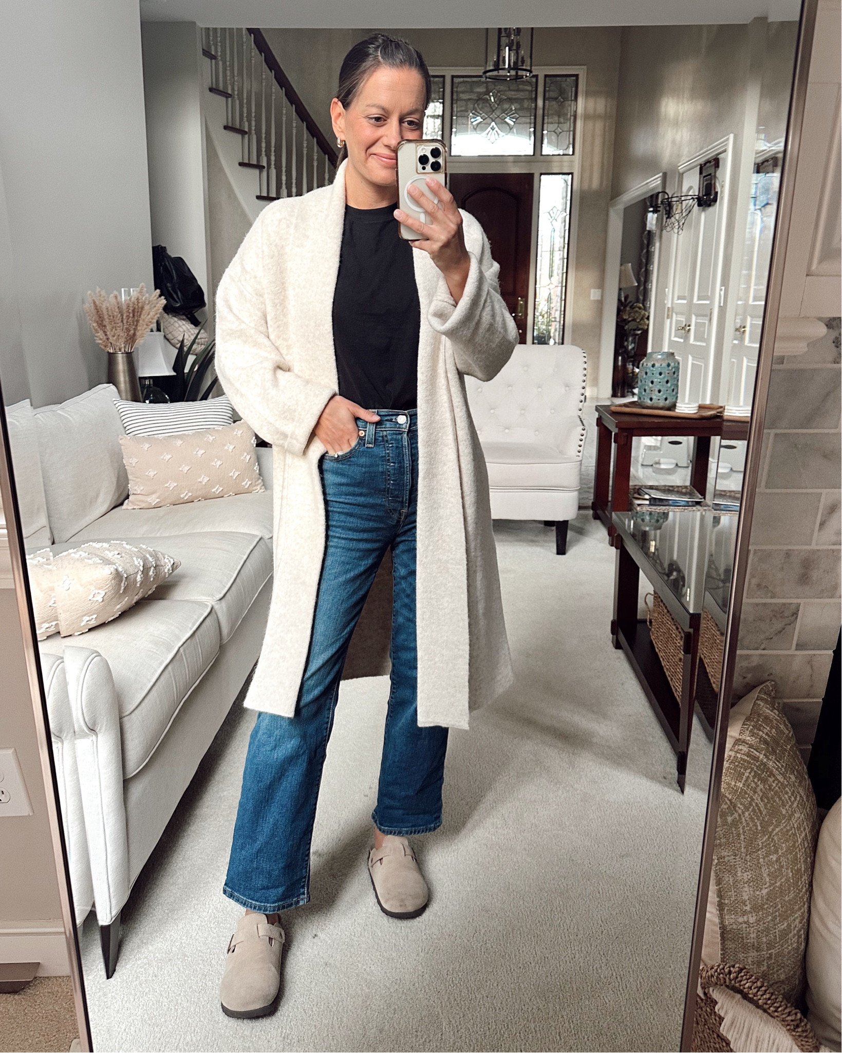 Casual outfit idea with this Amazon coatigan and jeans! Everything runs true to size!



#LTKOver40 #LTKStyleTip #LTKFindsUnder50