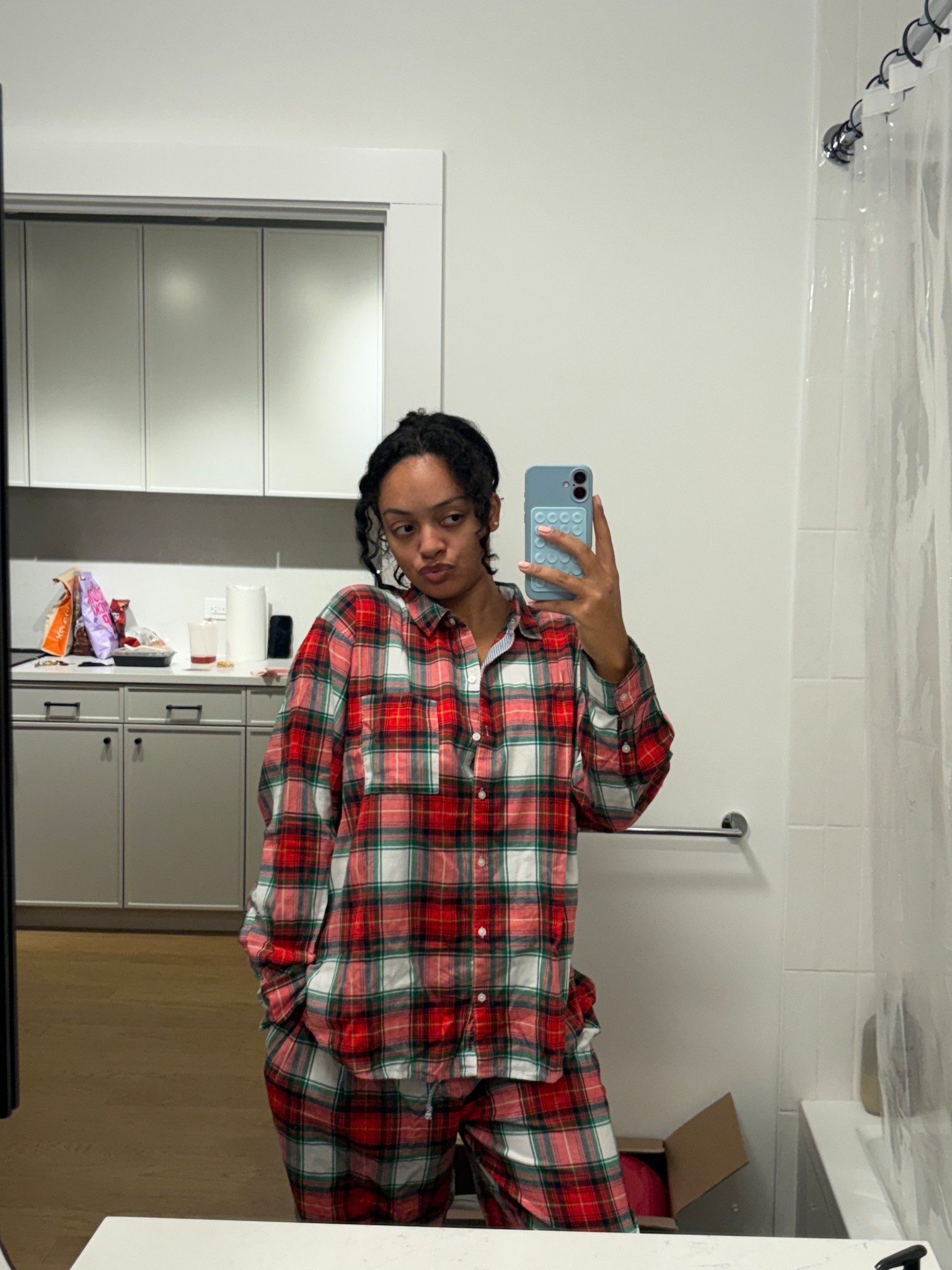 These pj’s are soooooo soft I’m in love with how comfy they are! Wearing a size Large in top and bottom and they’re currently 70% off! 


#LTKootd #LTKFindsUnder50 #LTKSeasonal