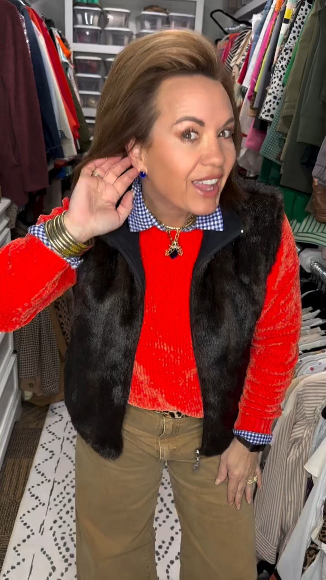 When in doubt: layer the color, add the texture, mix the pattern. Winter, but make it FUN.

Winter layers I’m loving: bright textured sweater, gingham button down, faux-fur vest, wide-leg cords, and leopard sneakers. Mixing patterns + textures is my favorite cold-weather combo!

⸻

Are you team pattern-mix in winter or keep it simple? 👇🧡🐆

⸻

#winteroutfit #winterstyleinspo #layeredoutfit #cozyoutfits #patternmixing #over50style #over50fashion #everydaystyle #teacherstyle #ginghamshirt #leopardsneakers #colorfuloutfit