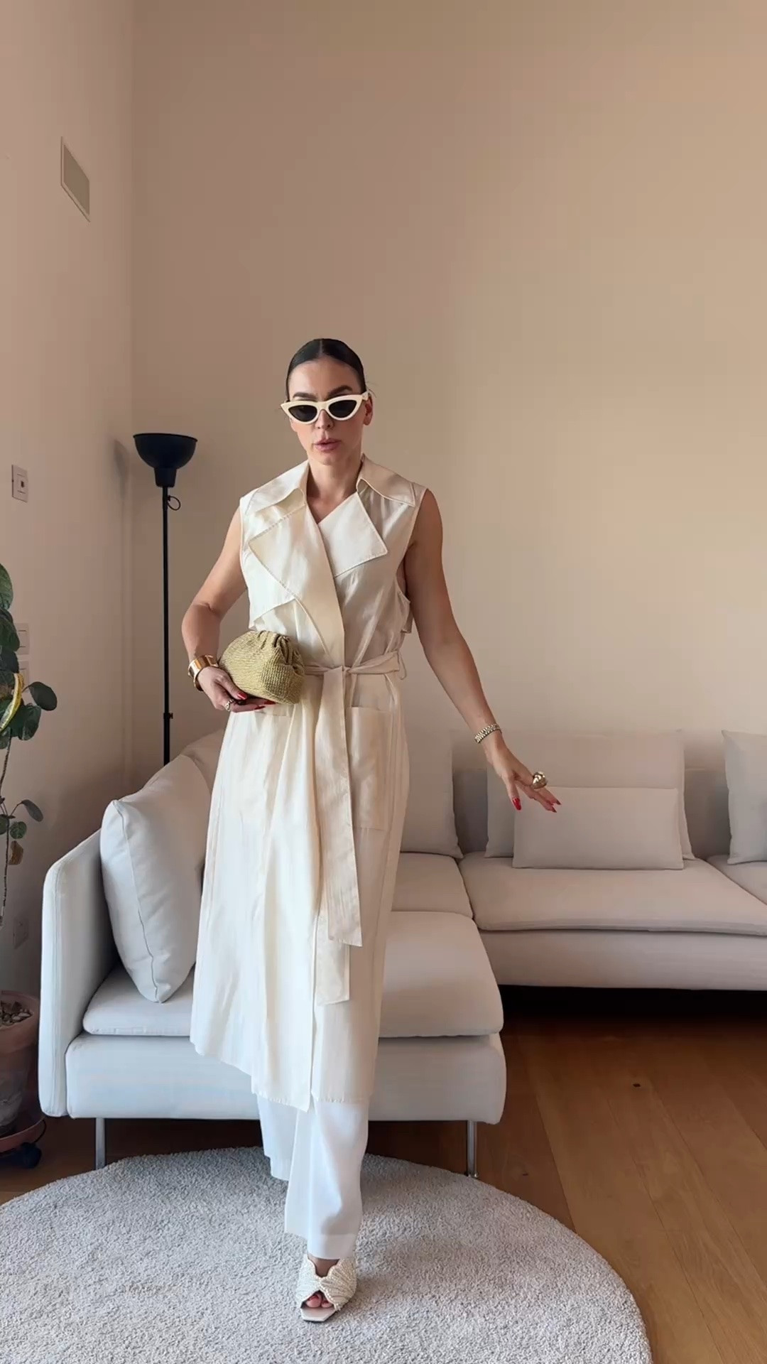 This Zara outfit is pure effortless elegance ♥️

I’m wearing the Long Fluid Vest in Ecru, Size S, paired with the Fluid Trousers in White, also Size S.

For reference, I’m 173 cm (5’8”).

I love how clean and polished this combination looks. The long fluid vest instantly elevates the whole outfit, while the soft wide trousers keep it relaxed and effortless.

The trousers have a slightly sheer finish, which makes the look feel light and perfect for warm weather, vacations, dinners or elegant everyday dressing.

Wear the pieces together for the full monochrome effect, or style them separately. The vest looks beautiful over dresses, denim or tailored trousers, while the white trousers work with simple tops, shirts, knitwear or a blazer.

Add heels and a structured bag for a more elevated look, or keep it relaxed with flats, leather sandals or loafers.

This is exactly the kind of Zara outfit that looks expensive without trying too hard.

🔎 Zara ecru vest, Zara long fluid vest, Zara white trousers, Zara fluid trousers, Zara monochrome outfit, Zara neutral outfit, Zara elegant outfit, Zara summer outfit, Zara transitional outfit, Zara workwear, Zara vacation outfit, white and ecru outfit, quiet luxury outfit, elevated everyday style, minimalist fashion, Zara new in, outfit inspiration

#LTKuk

#LTKstyletip #LTKeurope #LTKautumn
