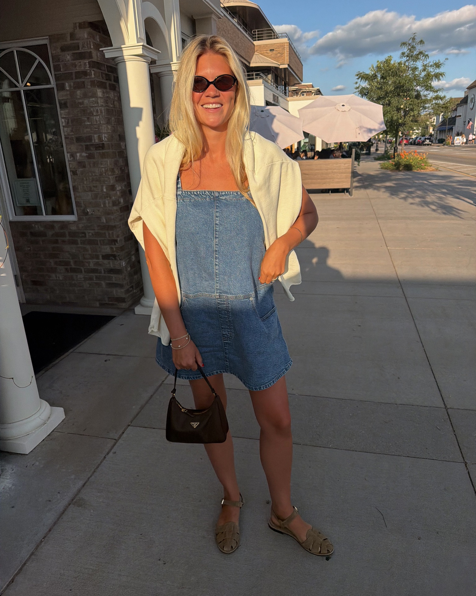 love throwing this denim mini dress on for an easy summer date night outfit ☀️

#LTKootd