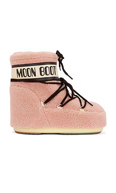 MOON BOOT Icon Low Fleece Boot in Pink from Revolve.com | Revolve Clothing (Global)