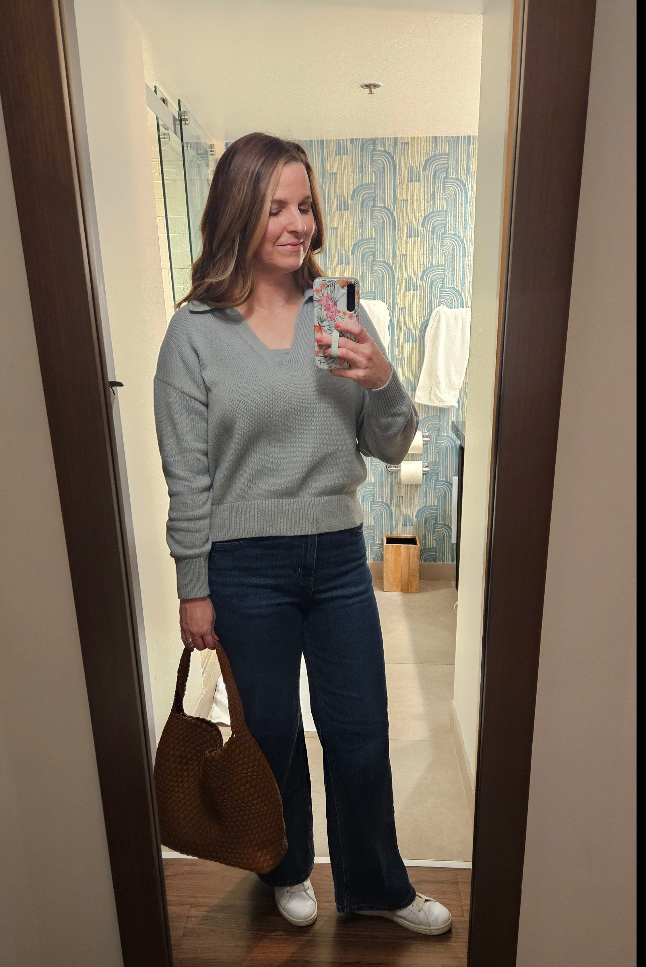 Casual winter outfit, polo sweater, wide leg jeans, woven handbag

#LTKStyleTip #LTKFindsUnder50 #LTKSaleAlert