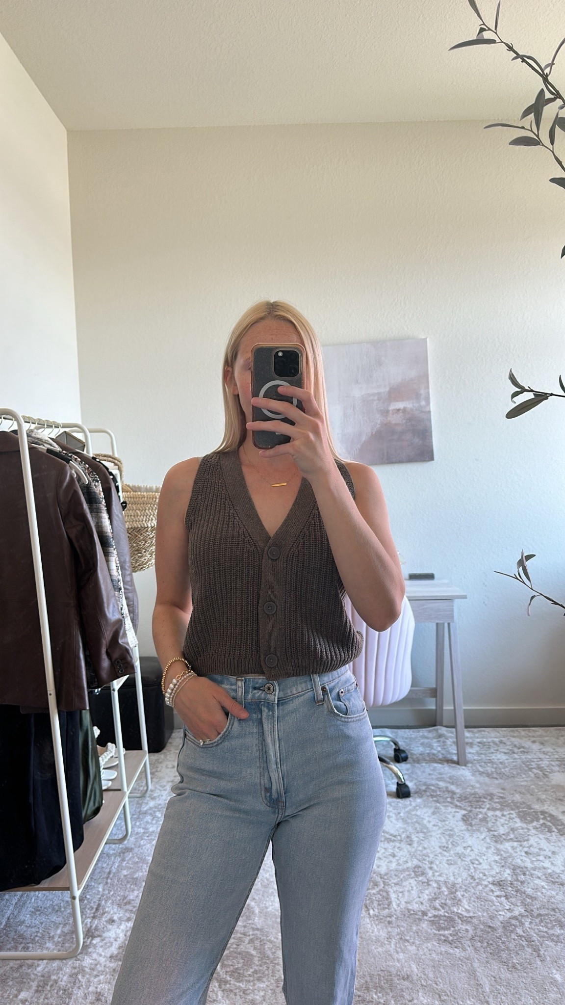 Casual fall outfit idea!

Chocolate brown sweater vest - XS, cropped a little but with high waisted jeans your stomach doesn’t show. It’s so cute!

Light wash straight jeans - 25 regular from Abercrombie. This style is selling out so I’m linking other light wash denim options below!

Abercrombie jeans, fall outfit, Target outfit, Target sweater, straight jeans, fall style, Target haul

#LTKSeasonal #LTKStyleTip #LTKFindsUnder50