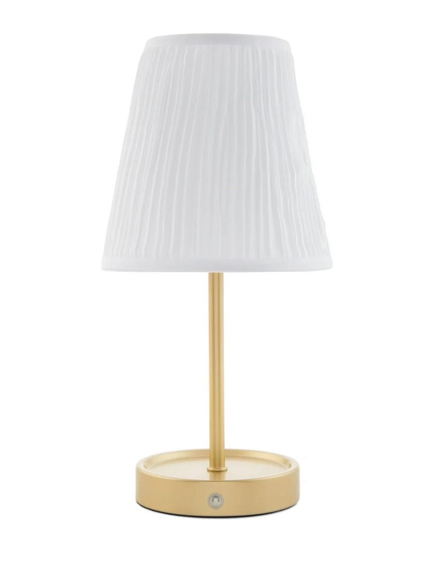 Cute gold lamp for college dorm room. #dormroomdecor #collegedecor#goldlamp

#LTKHome