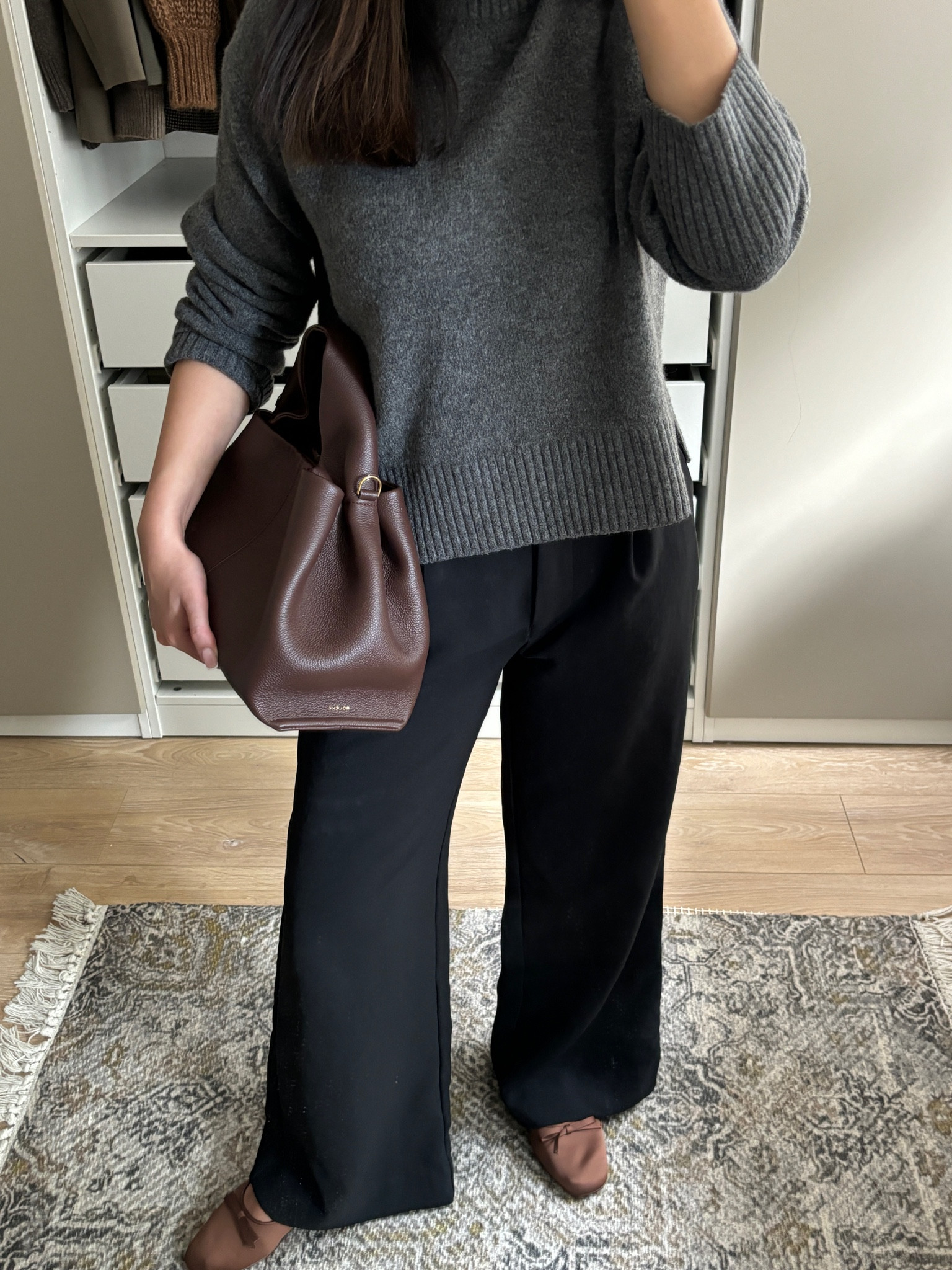 abercrombie, premium crepe, black trousers, petite, regular, tall, casual trousers, everyday trousers, casual autumn outfit 

#LTKSeasonal #LTKsalealert #LTKeurope