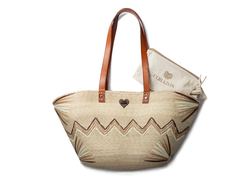 Isabella Neutrals | Corazón Playero