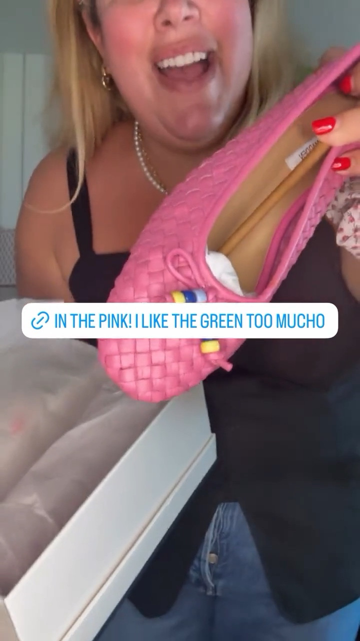 How cute are these ballet flats?! 

#LTKootd #LTKSeasonal