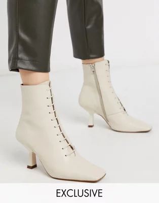 Exclusivité Chio - Bottines en cuir à lacets et talons - Ivoire | ASOS FR