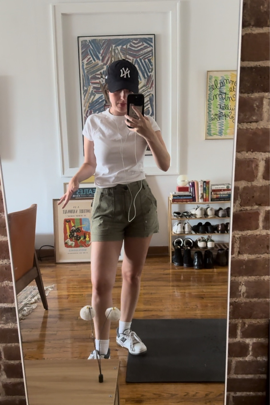 the nyc apartment hunt BEGINS 🗽✨🍾

#LTKActive #LTKFindsUnder100 #LTKSeasonal