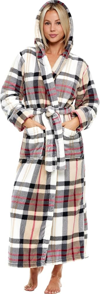 Alexander Del Rossa Plush Fleece Robe for Women, Long Hooded Bathrobe with Hood, Plus Size | Amazon (US)