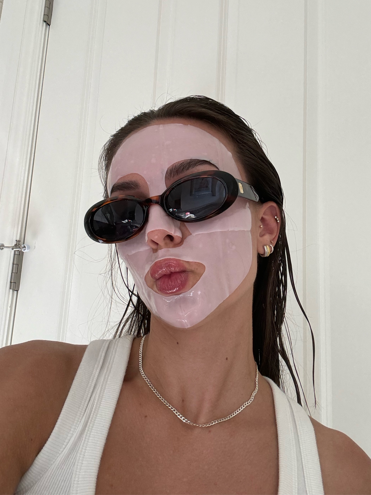 I love this loops face mask - it’s a gel sheet mask that not only looks aesthetic, but leaves your skin feeling super plump, hydrated, and bright.

Skincare, stocking stuffer, travel-friendly skincare, pink face mask

#LTKBeauty