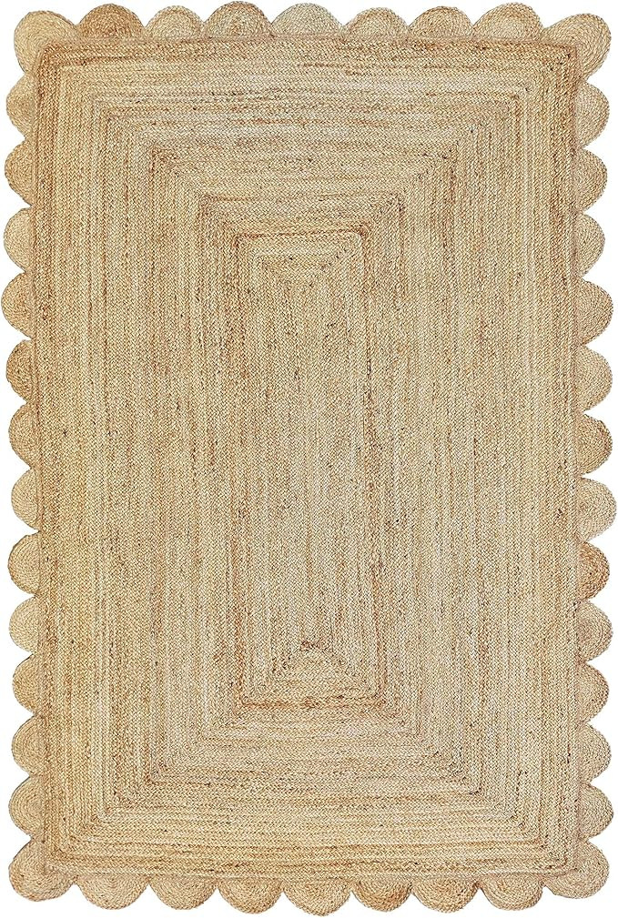 Gautam International Scalloped Natural Jute Area Rug, Natural Color (4'X6') | Amazon (US)