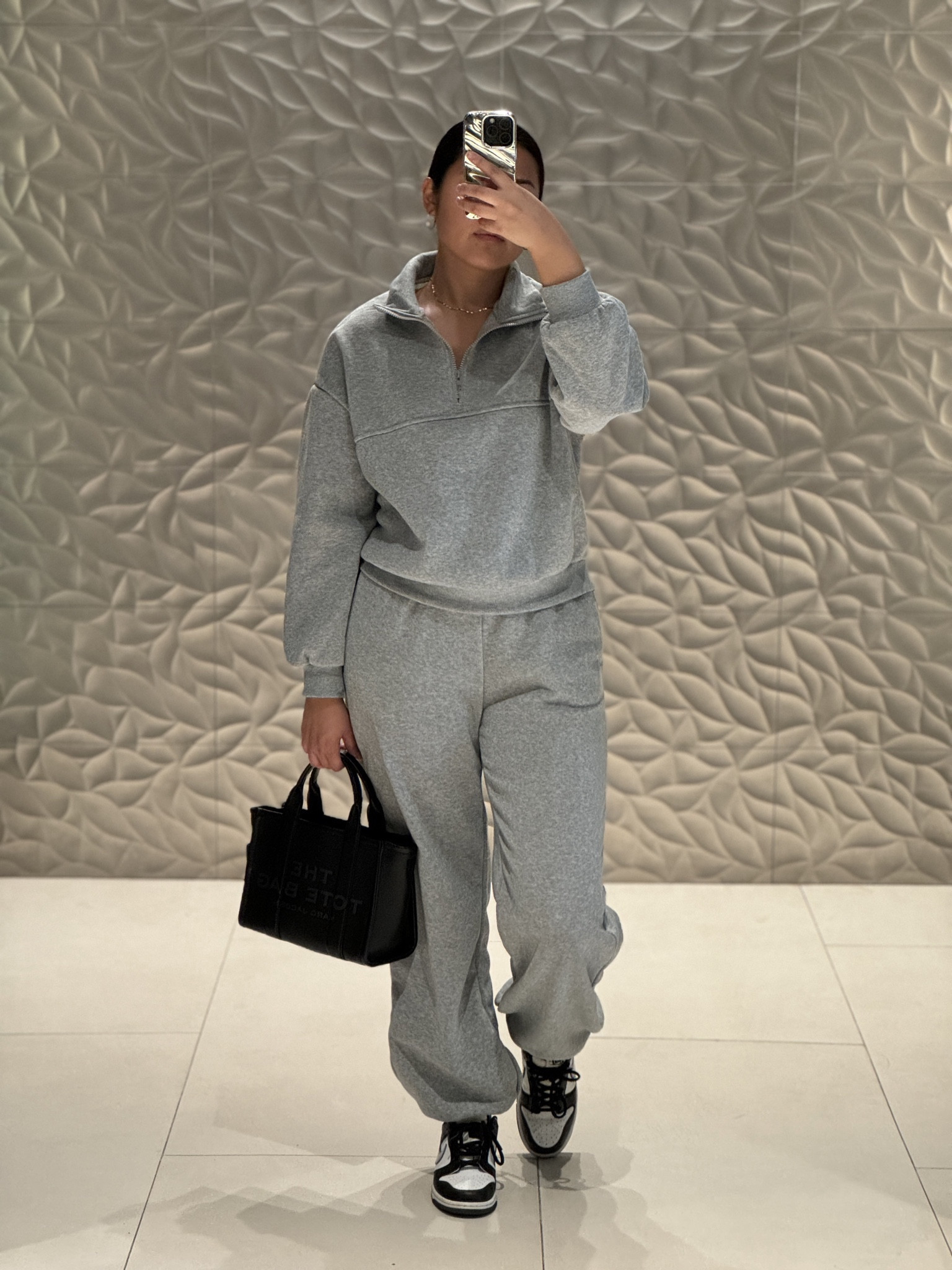 Casual outfit for a little bit of shopping 🛍️  cozy sweats set and the Marc Jacobs tote bag.

Set size medium 
Bag size small leather 

Current stats 12/6/23 
Weight 152
Height 5’5” (bf says I’m 5’6” lol)

#LTKfindsunder100 #LTKSeasonal #LTKitbag